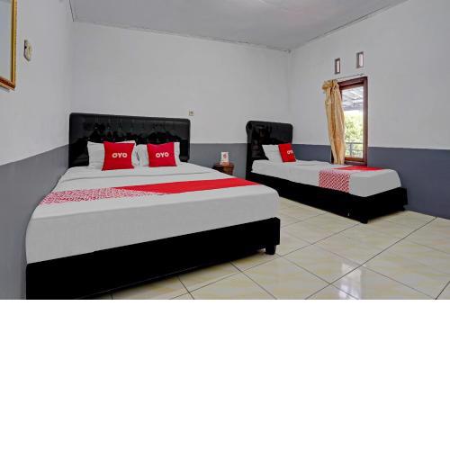 SUPER OYO 90405 Penginapan Sasti Kuningan