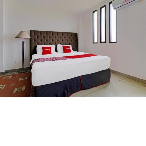 Super OYO 92252 Wisma Rina Rini Cibiru Managed By Hss Group