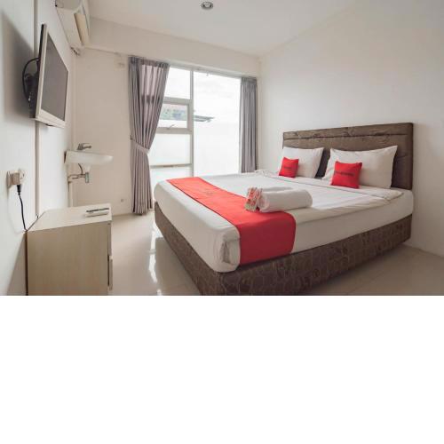 Super OYO Collection O 935 Bongo Residence