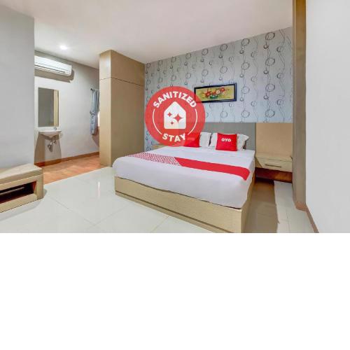 SUPER OYO Flagship 3726 Tembok Batu Residence