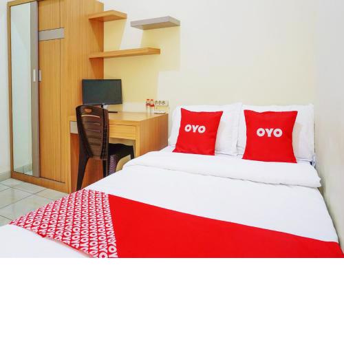 Super OYO Flagship 90723 Berlima Guest House Syariah