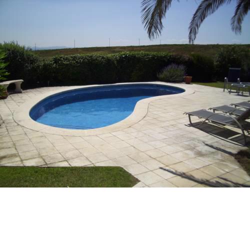 Super Villa with private Pool and Garden - Pilans