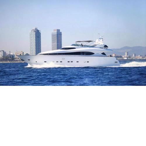 Super Yacht Located in the heart of Barcelona