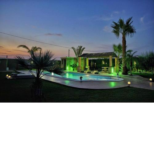 Superb Pool and Jacuzzi villa