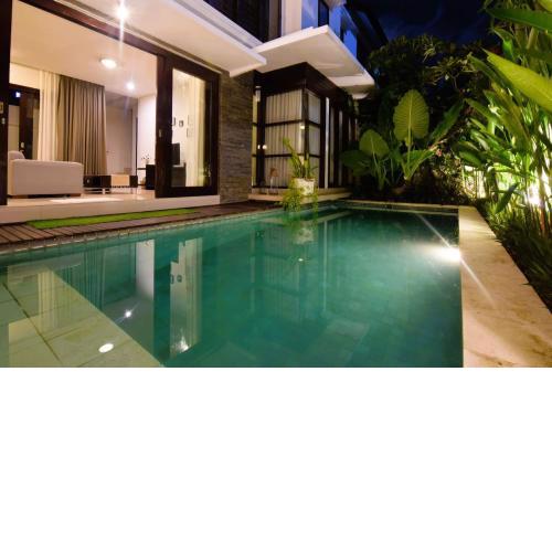 Superb villa & Domestic worker