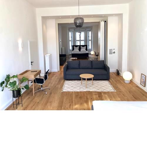 The Suites Luxury City Centre Apartments
