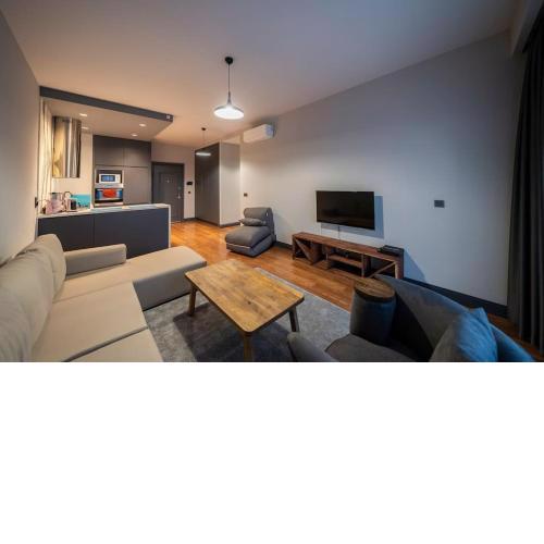 Superior, classy residence,7/24 Security,2 bedroom ( Benesta 105 )