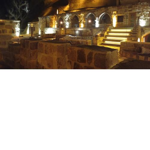 Sur Cave Suites