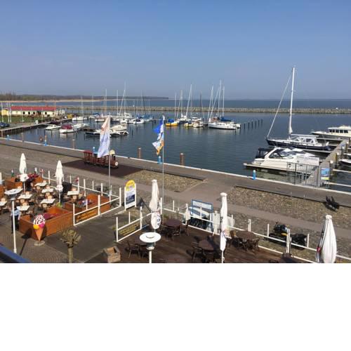 Sur la Mer - Pension & Restaurant