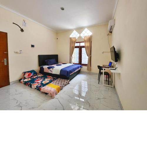 Surabaya Homey near Airport (Sharia)