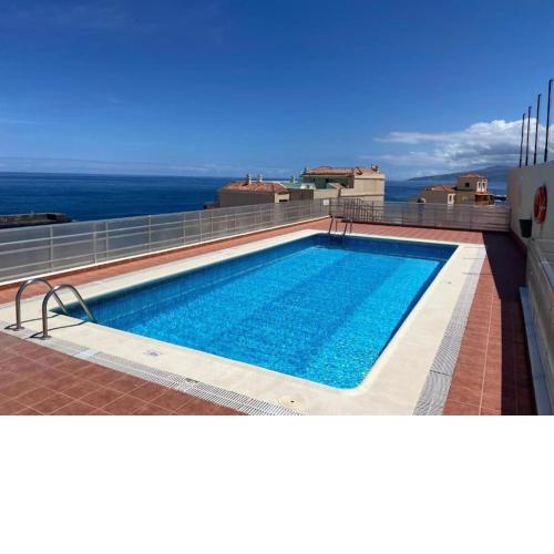 Susurros del Atlántico with Pool & Wifi