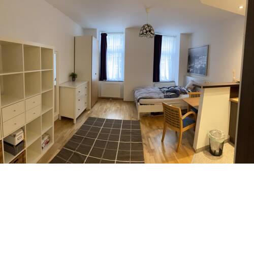Sweet and centrally located apartment for two