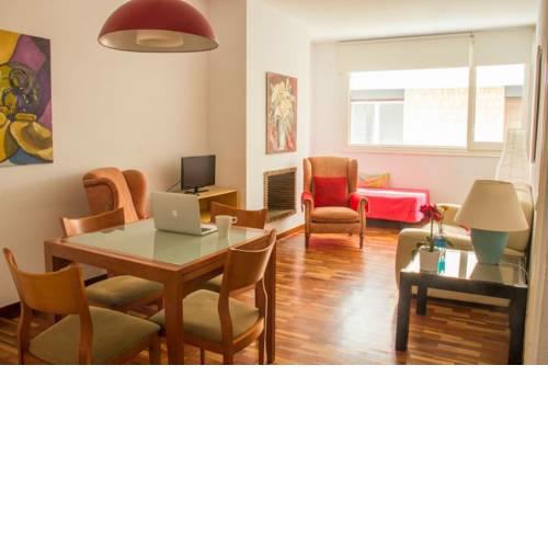 Sweet BCN Three Bedroom Apartment