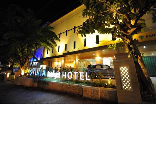 Sylvia Hotel Budget