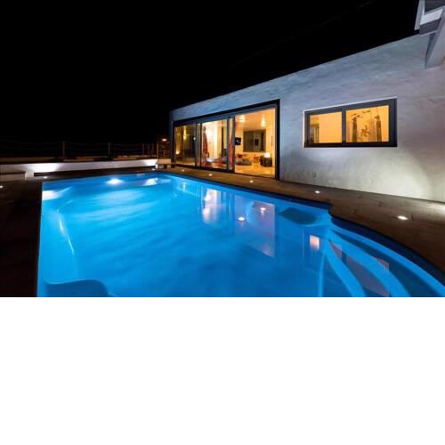 Tabayesco Villa Sleeps 12 with Pool