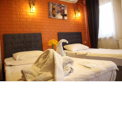 Taksim Bricktown Suite