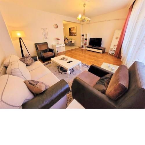 Taksim Bright 2br Apt Balcony, Cozy Interiors