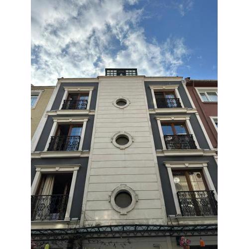 taksim celebi suites