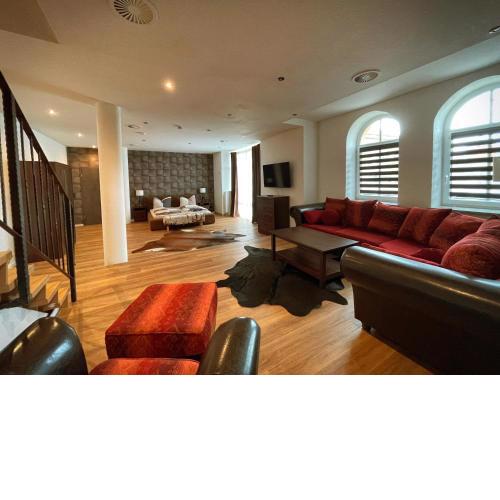 Talgarten Suite