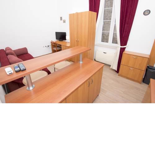 Talisman Apartments