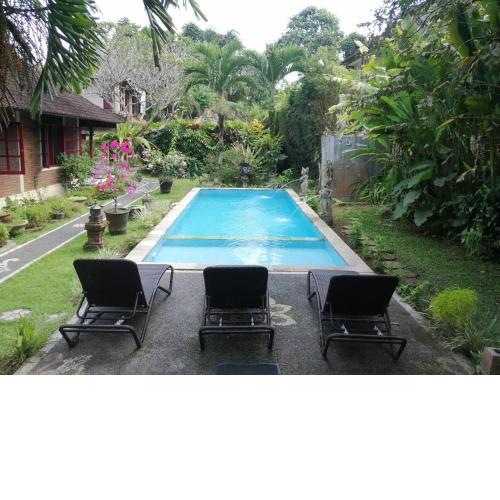 Taman Lituhayu Cottages