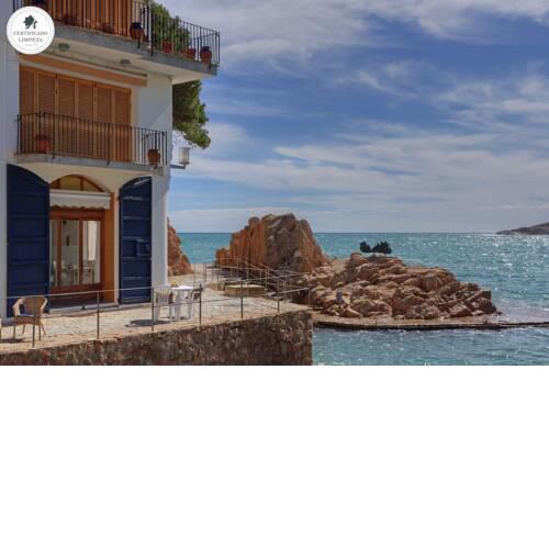 Tamariu Apartment Sleeps 6 Air Con WiFi