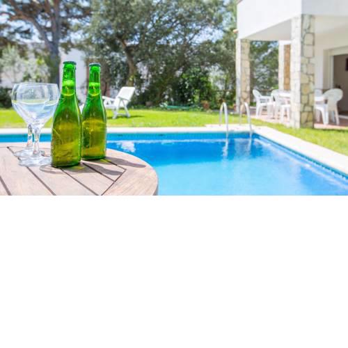 Tamariu Villa Sleeps 6 Pool WiFi