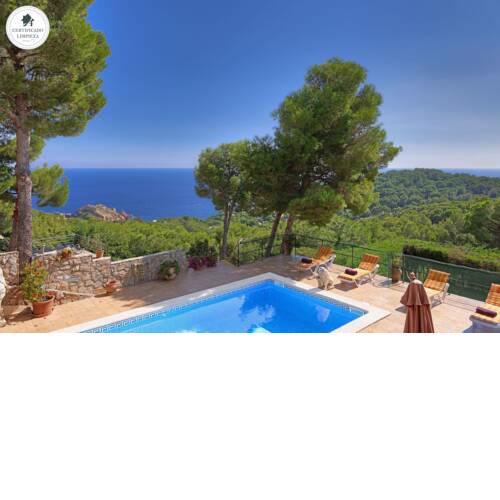 Tamariu Villa Sleeps 6 Pool WiFi