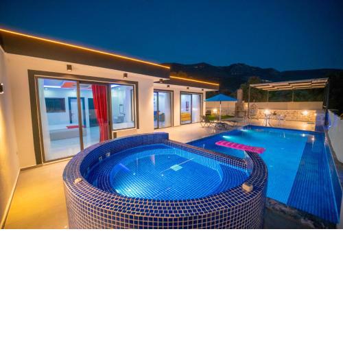 Tarhan 2 - 1 Bedroom with 2 jacuzzi in Kalkan
