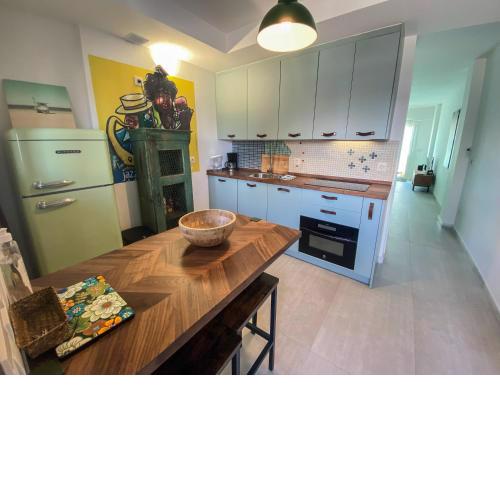 Tarifa Cozy House - Sun, Parking, Wifi, Pool