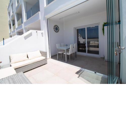 Tarifa NEW with terrace and sea view