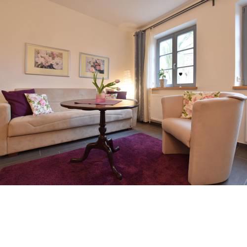 Tastefully Decorated Apartment near Sea in Klutz