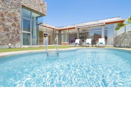 Tauro Villas Deluxe