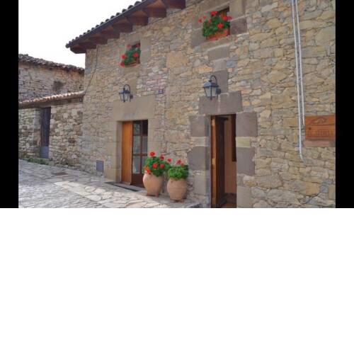 Tavertet Villa Sleeps 4 with Pool