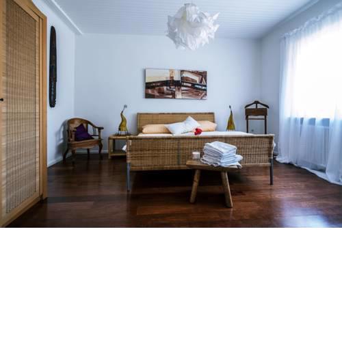 Tektona "Bed & Breakfast"