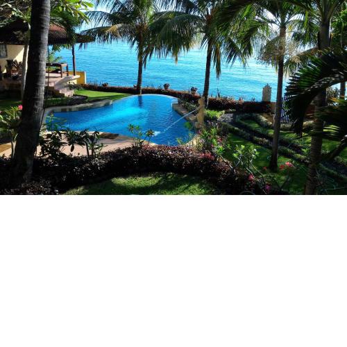 Teluk Indah Beach & Pool Villa