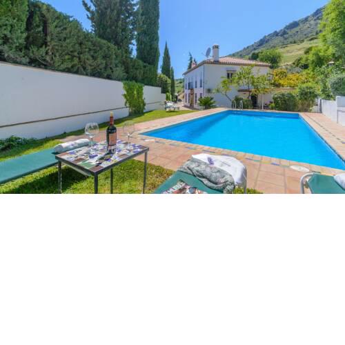 ten people holiday villa surrounded by nature near Gaucín