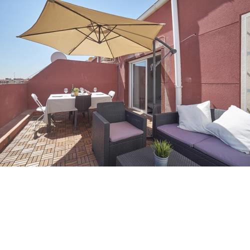 Terrace, Light filled Penthouse. Near Parque Berlin