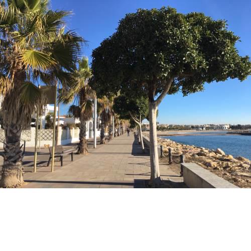 Terrasse vue mer a 20m plage Cambrils. Locamar Apt Lourdes