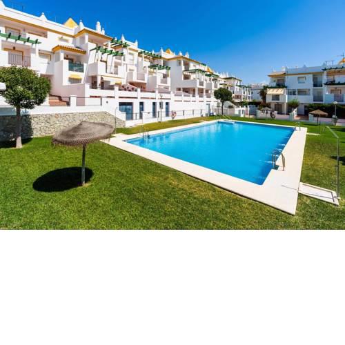 Terraza vista piscina