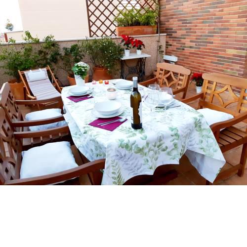 Terraza y Playa Costa Tropical