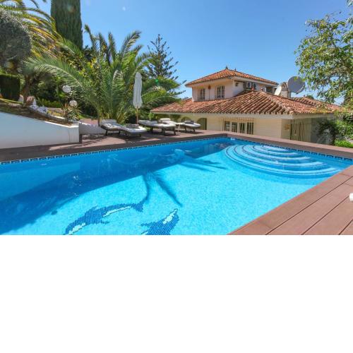 TESS Villa Moscatel