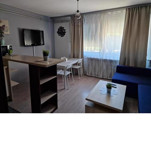 Tessa Apartment