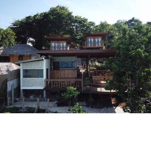 Tevana House Reef