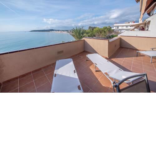 TH131 Apartamento Forti primera linea