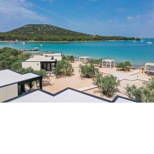 THE BEACH, Jazine - Tisno