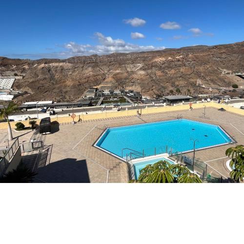 The Beach & Valley Home