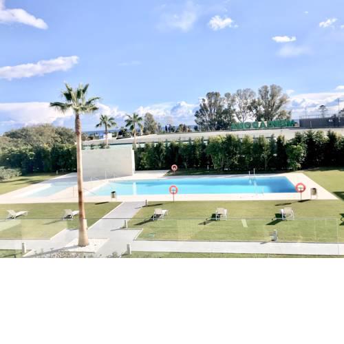 The Belaire - 3 bedroom apartment close to beach - RDR128
