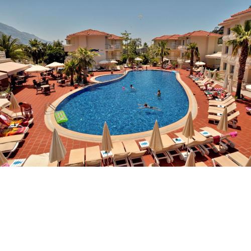 The Blue Lagoon Deluxe Hotel