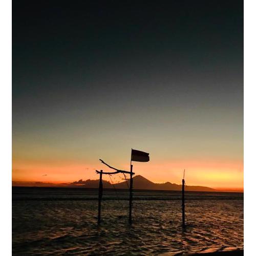 The Exile Sunset Bar & Bungalow